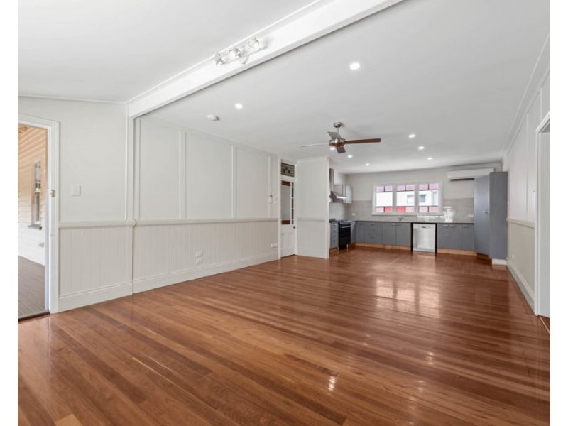 87 Jenner Street, Nundah QLD 4012