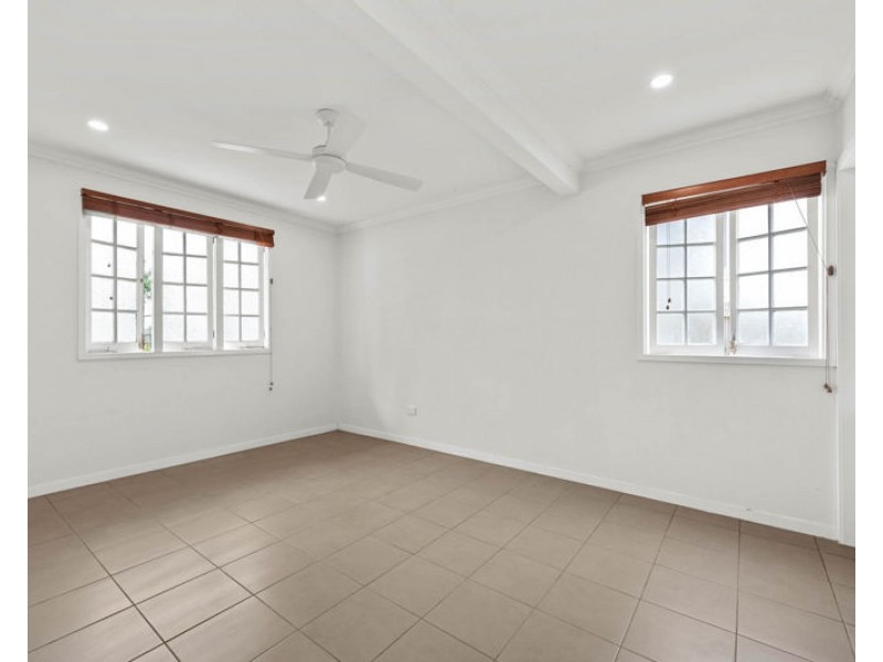 87 Jenner Street, Nundah QLD 4012