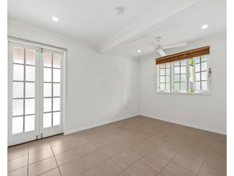 87 Jenner Street, Nundah QLD 4012