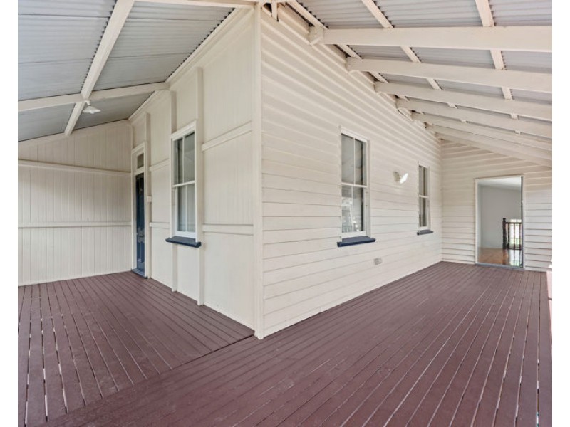 87 Jenner Street, Nundah QLD 4012