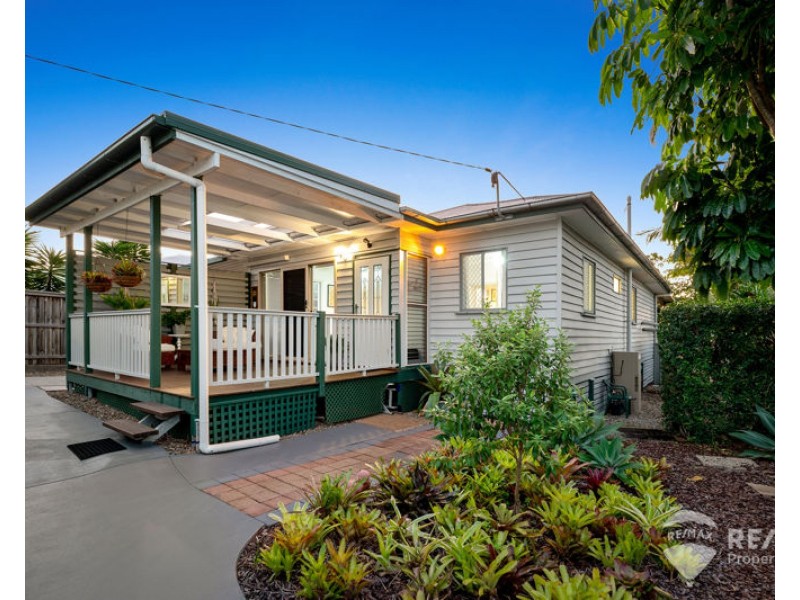 16 Northcote Street, Brighton QLD 4017