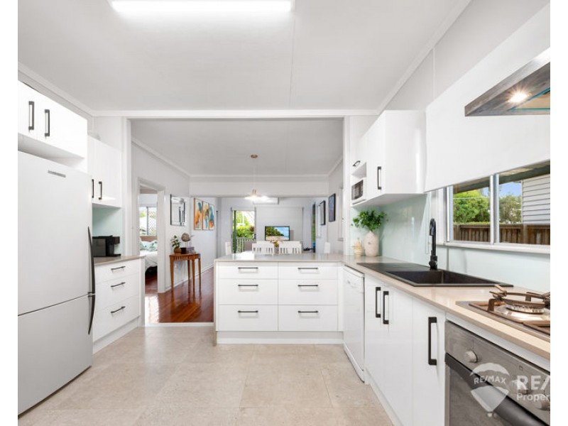 16 Northcote Street, Brighton QLD 4017