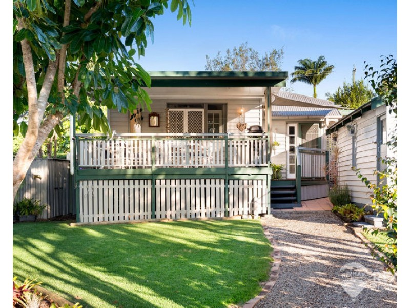 16 Northcote Street, Brighton QLD 4017