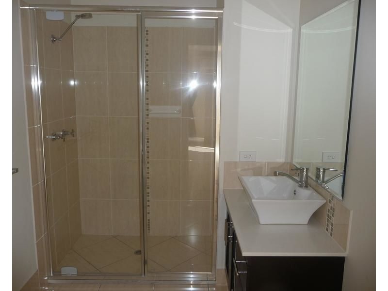 8/28 Esther Street, Deagon QLD 4017