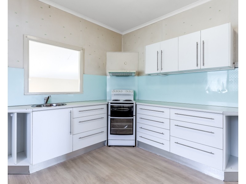 104 Holmes Street, Brighton QLD 4017