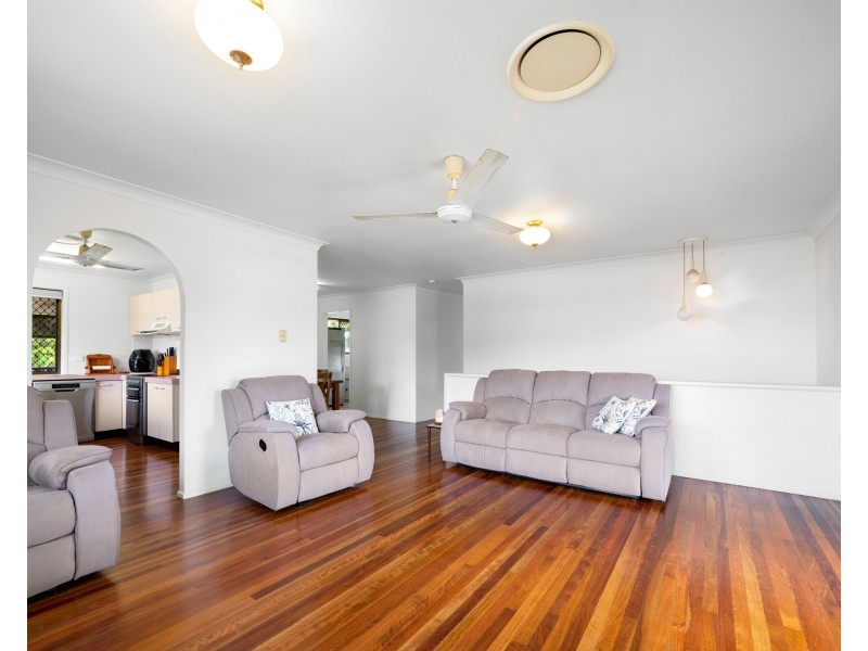 20 Bevington Street, Shorncliffe QLD 4017