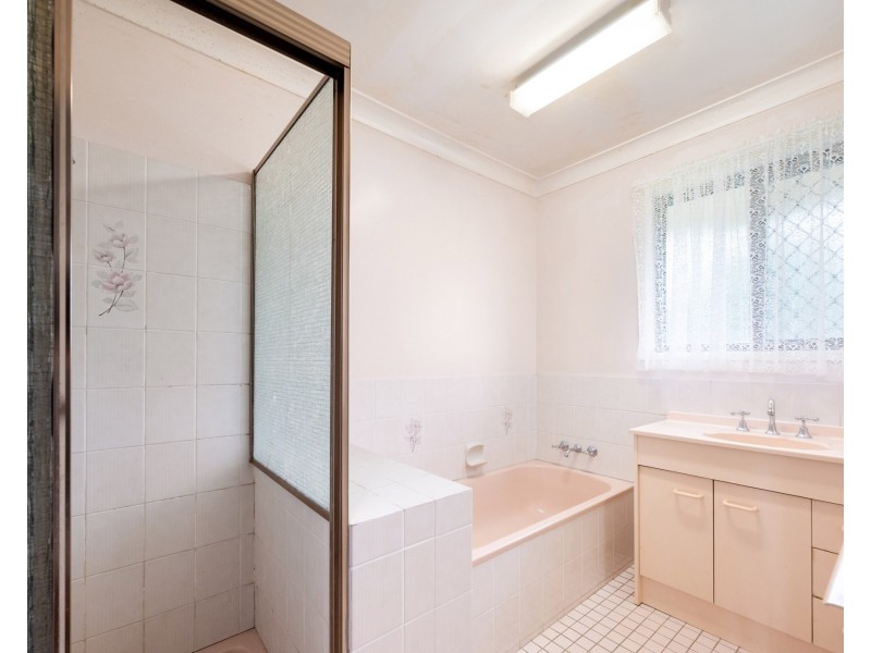 20 Bevington Street, Shorncliffe QLD 4017