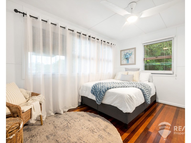 5 Herbert Street, Brighton QLD 4017