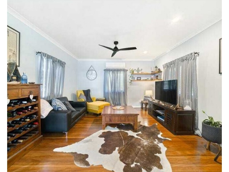 58 Florence Street, Brighton QLD 4017