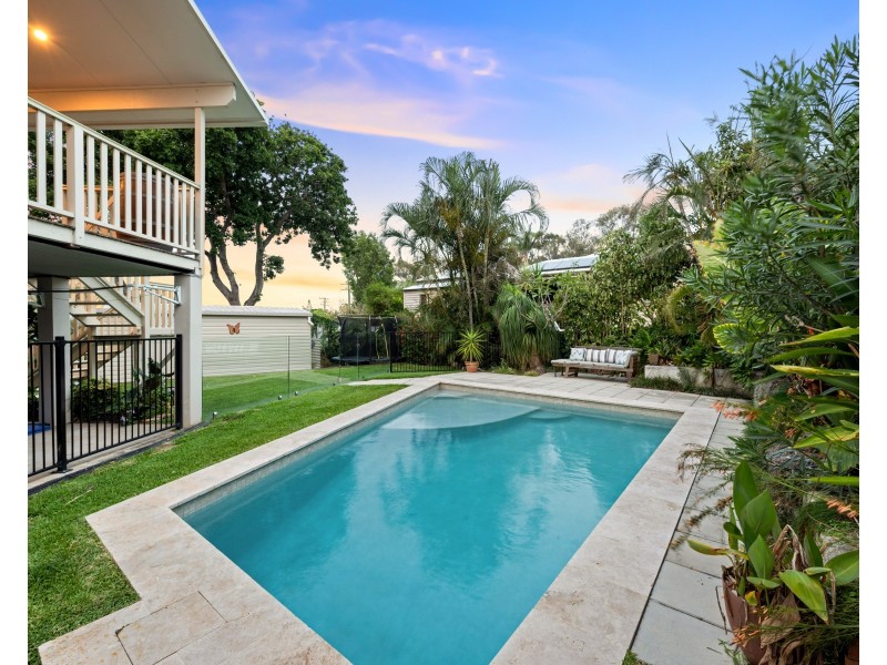 311 Brighton Road, Sandgate QLD 4017