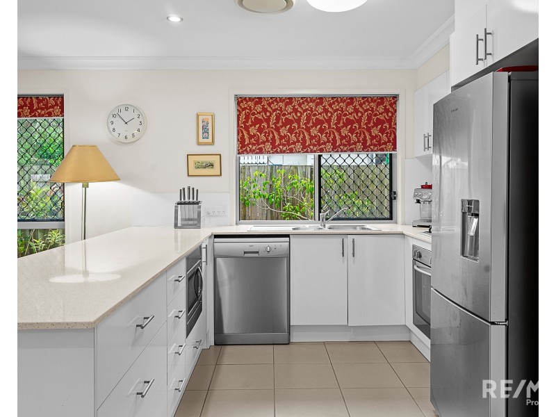 9 Wimble Street, Deagon QLD 4017