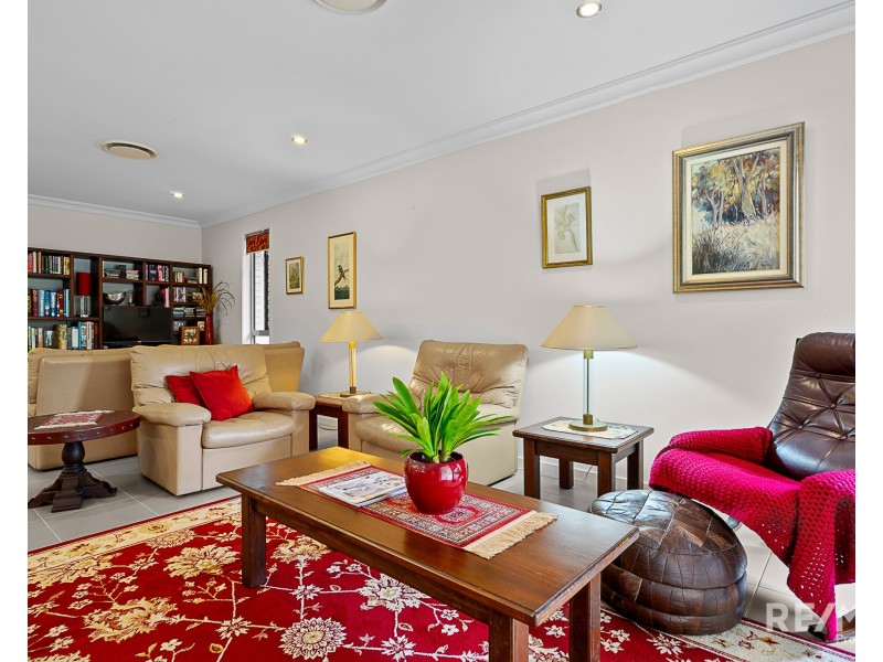 9 Wimble Street, Deagon QLD 4017