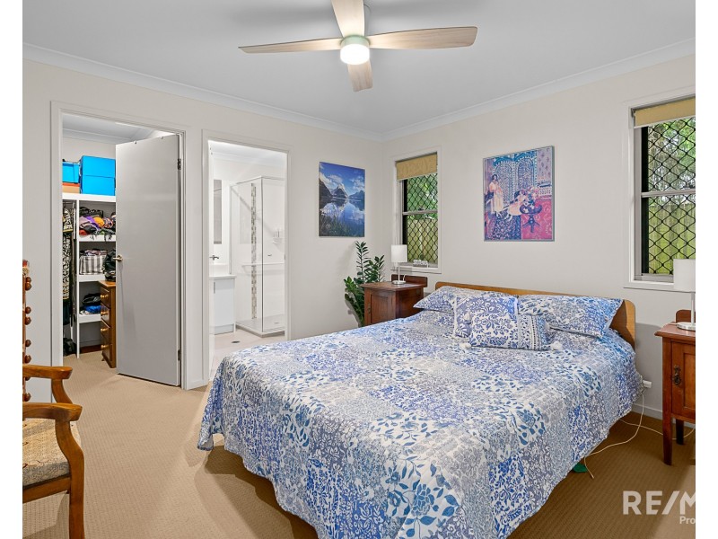 9 Wimble Street, Deagon QLD 4017