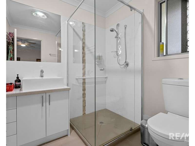 9 Wimble Street, Deagon QLD 4017