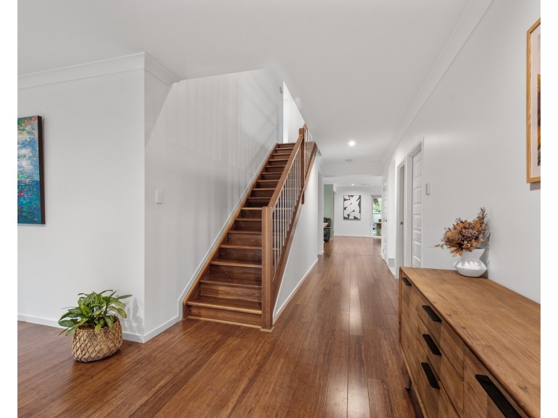 8 Aston Close, Brighton QLD 4017