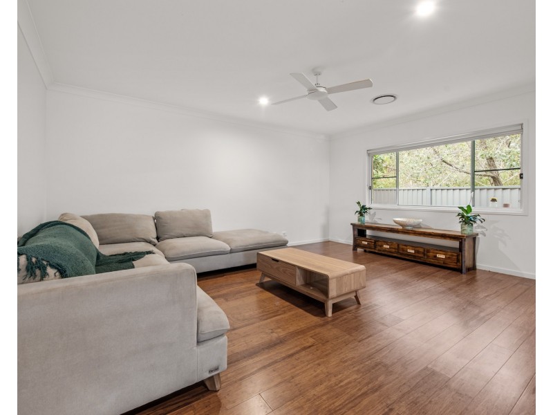 8 Aston Close, Brighton QLD 4017