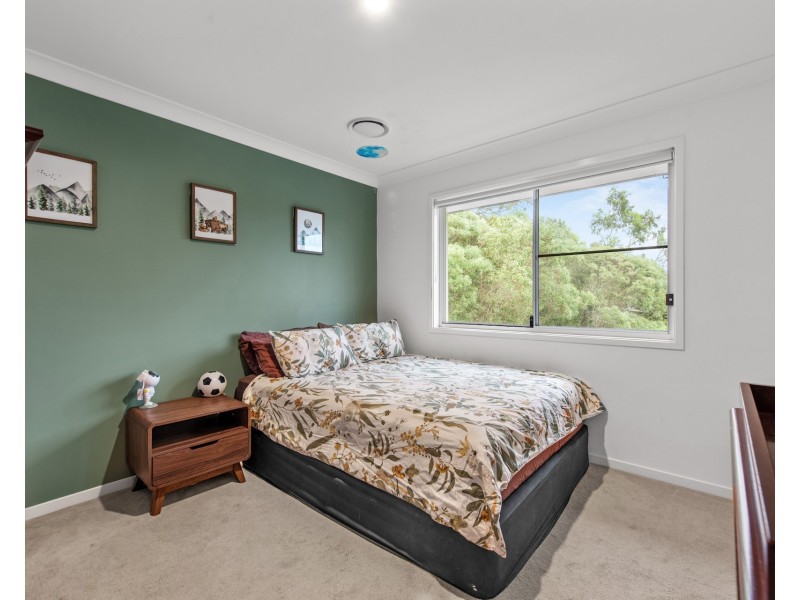 8 Aston Close, Brighton QLD 4017