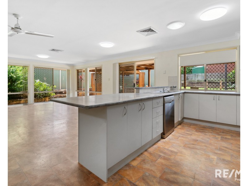6 Gloden Close, Bracken Ridge QLD 4017