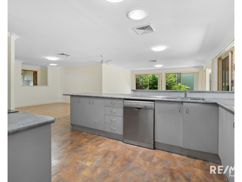 6 Gloden Close, Bracken Ridge QLD 4017