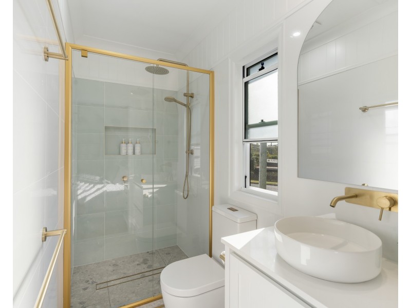 143 Paul Street, Brighton QLD 4017