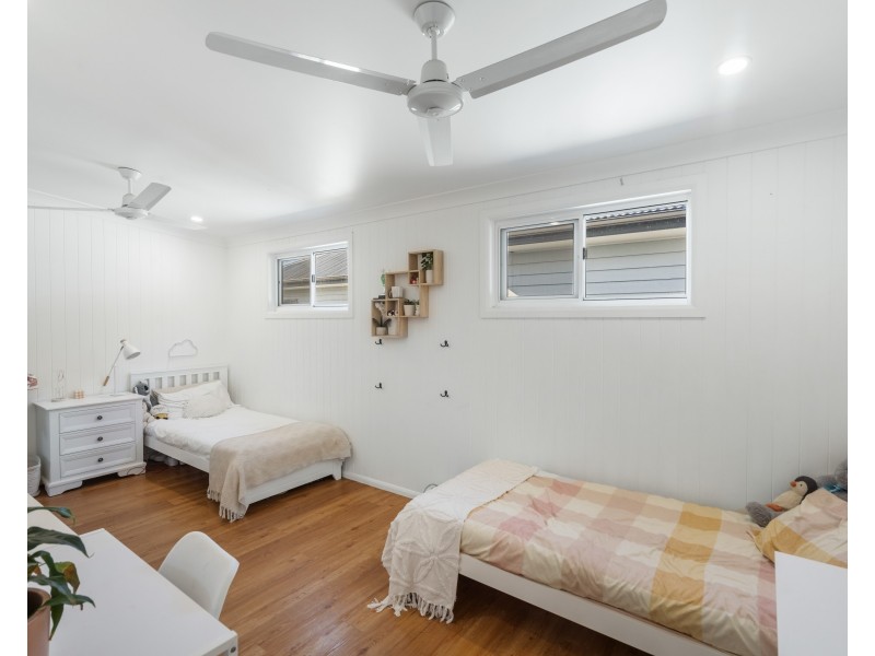 143 Paul Street, Brighton QLD 4017