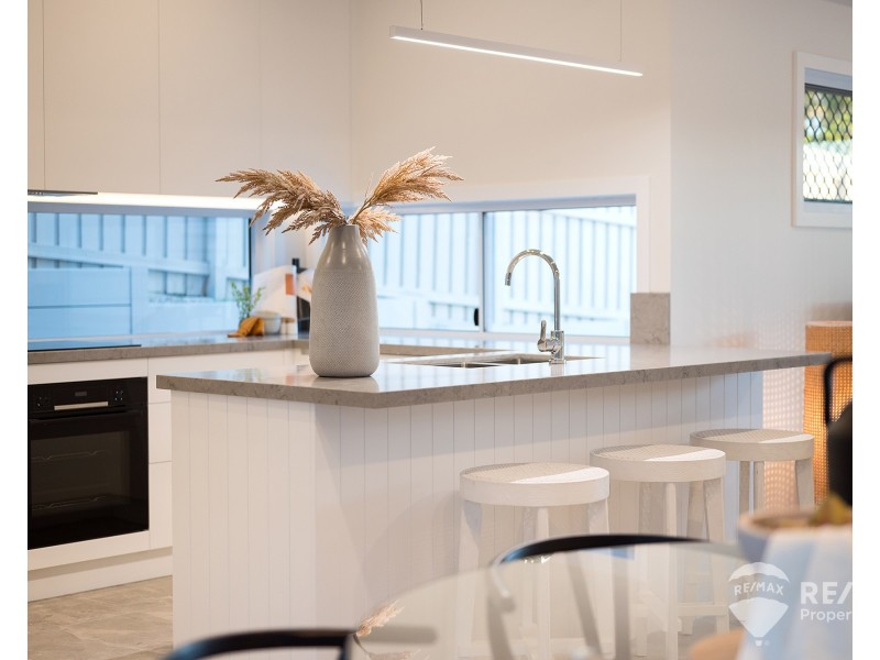 1/216 Rainbow Street, Sandgate QLD 4017