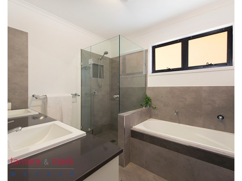 42A Saul Street, Brighton QLD 4017