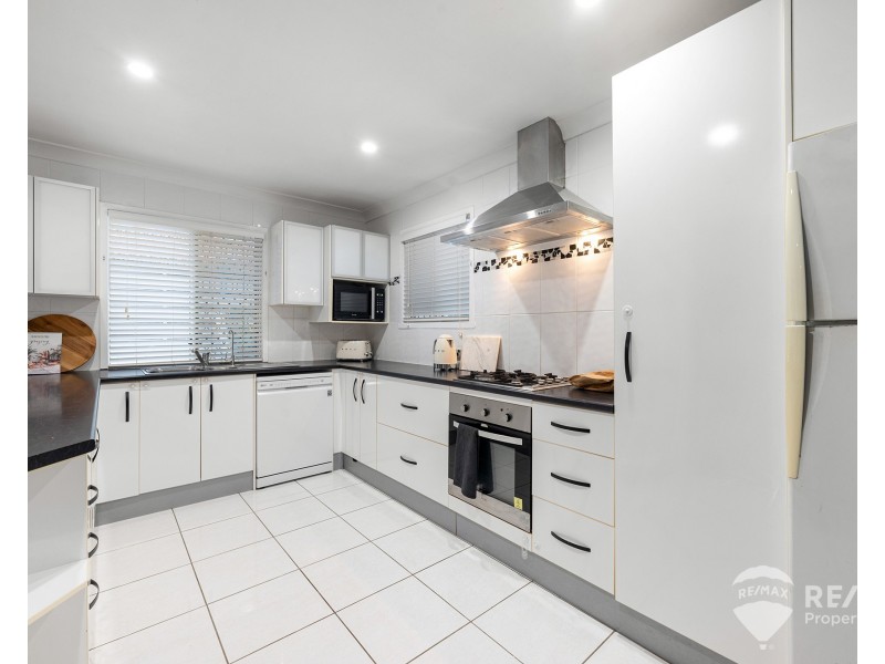 15 Lyonors Street, Bracken Ridge QLD 4017