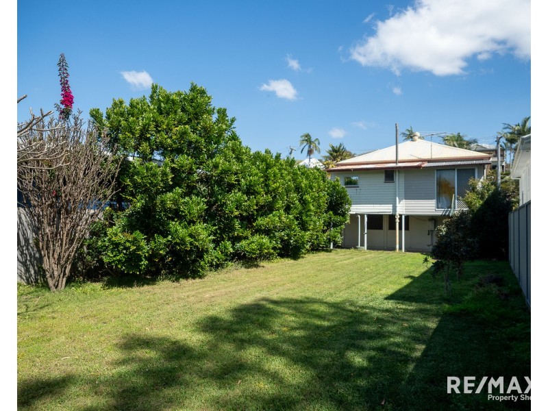 52 Griffith Street, Sandgate QLD 4017