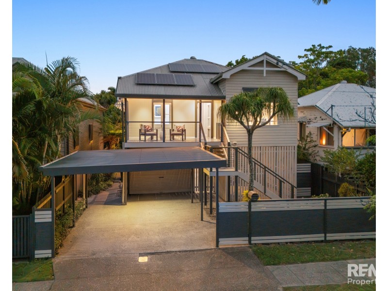 28 Kate Street, Shorncliffe QLD 4017