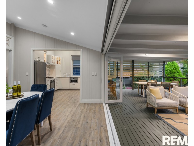 28 Kate Street, Shorncliffe QLD 4017