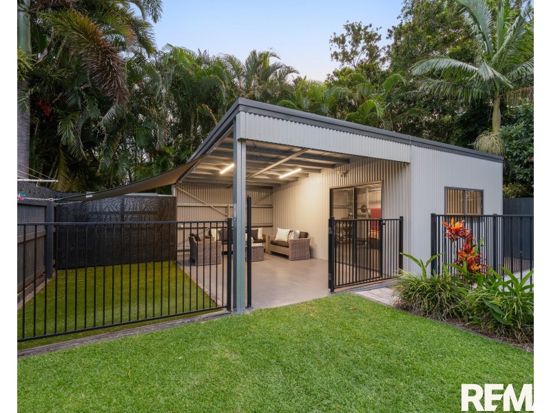 28 Kate Street, Shorncliffe QLD 4017