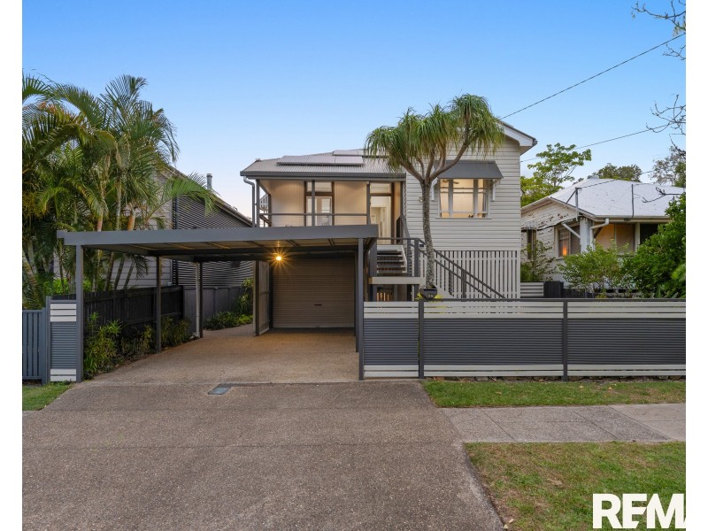 28 Kate Street, Shorncliffe QLD 4017