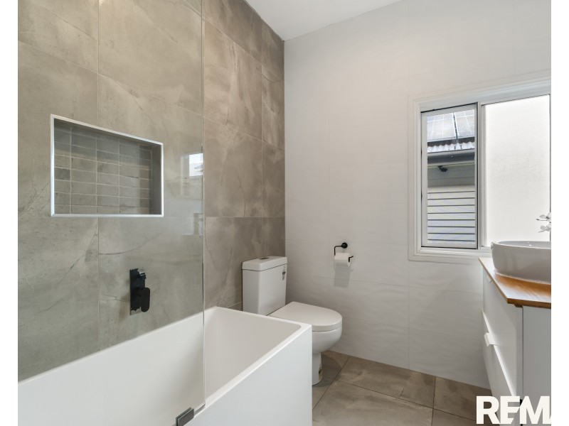 14 Bayview Road, Brighton QLD 4017