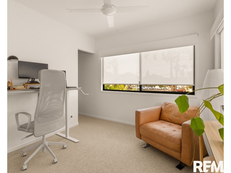 1 Twenty-First Avenue, Brighton QLD 4017