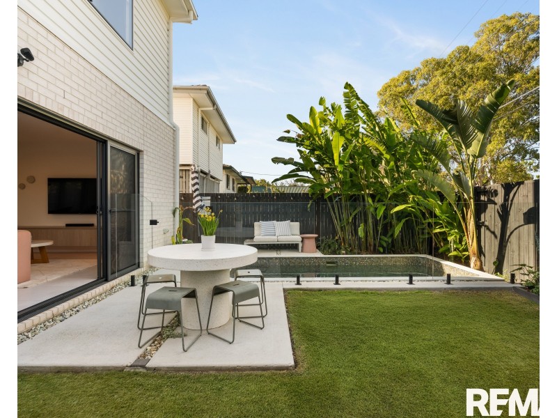 1 Twenty-First Avenue, Brighton QLD 4017