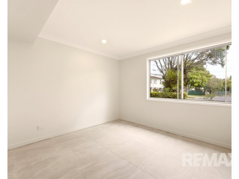 17 Axholme Street, Brighton QLD 4017