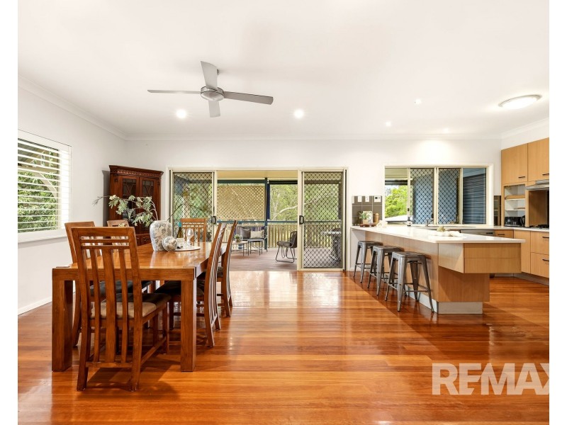 14 Station Road, Deagon QLD 4017