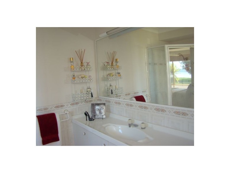 85 Cook Parade, Lemon Tree Passage NSW 2319