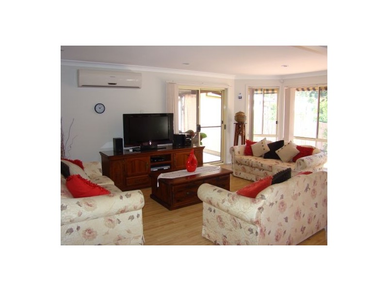 85 Cook Parade, Lemon Tree Passage NSW 2319
