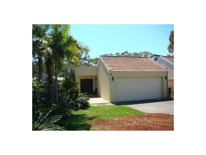 63 Kent Gardens, Soldiers Point NSW 2317