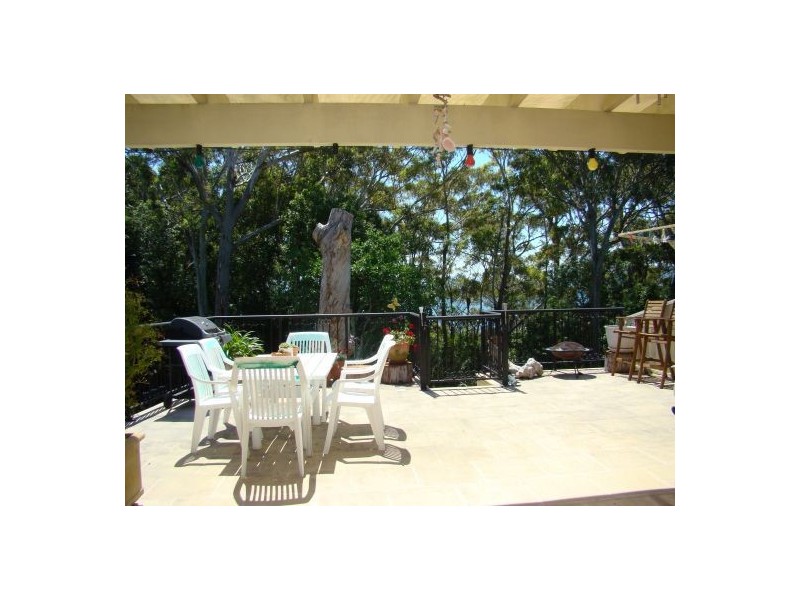 63 Kent Gardens, Soldiers Point NSW 2317