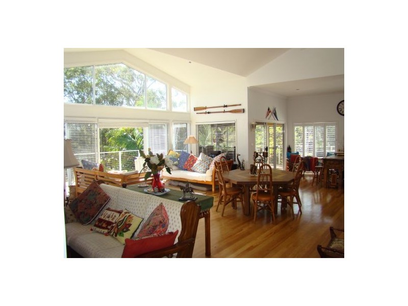 27 Tallean Road, Nelson Bay NSW 2315