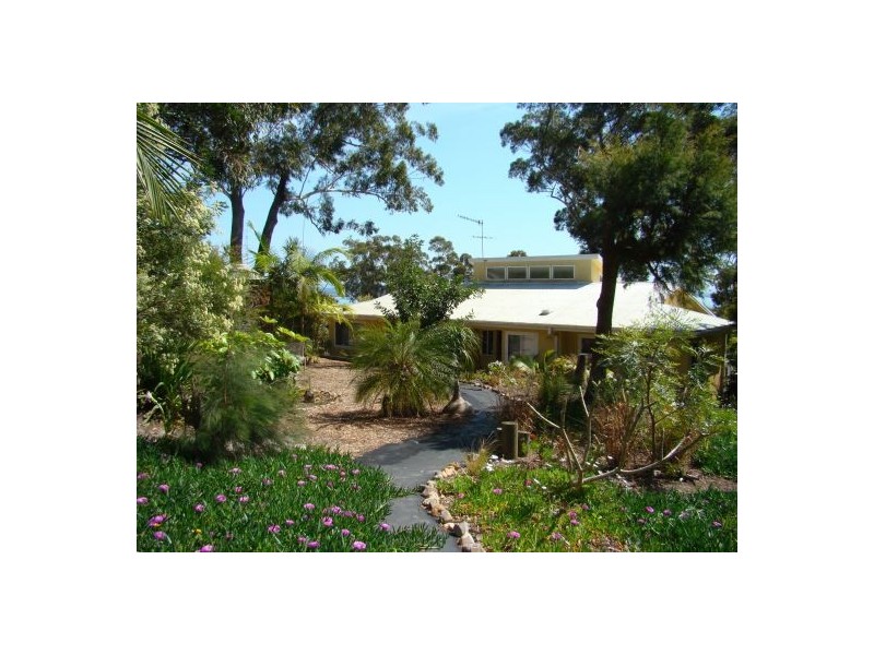 27 Tallean Road, Nelson Bay NSW 2315