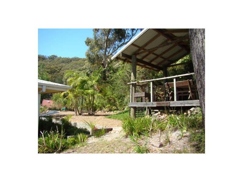 27 Tallean Road, Nelson Bay NSW 2315