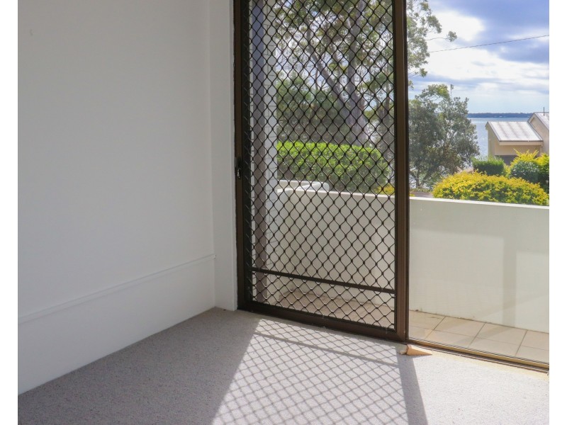2/5 Mitchell Street, Soldiers Point NSW 2317