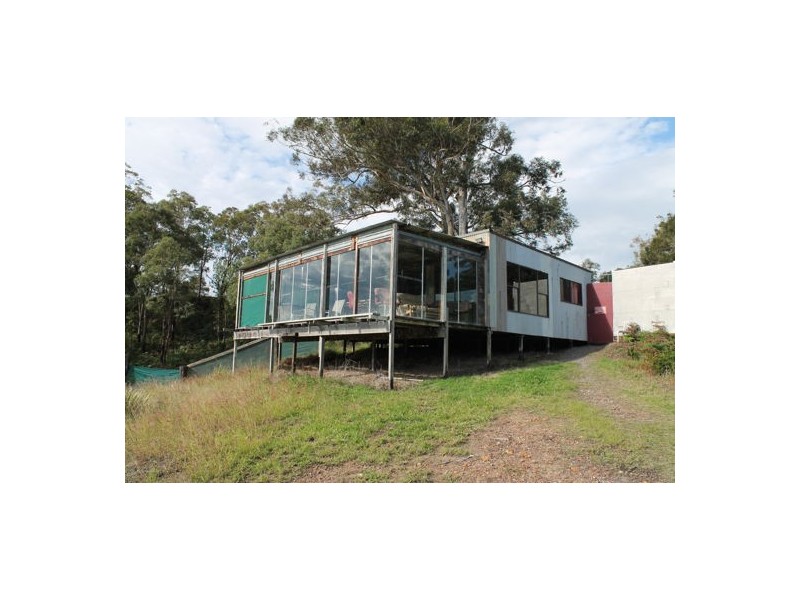 10 Janet Parade, Salt Ash NSW 2318