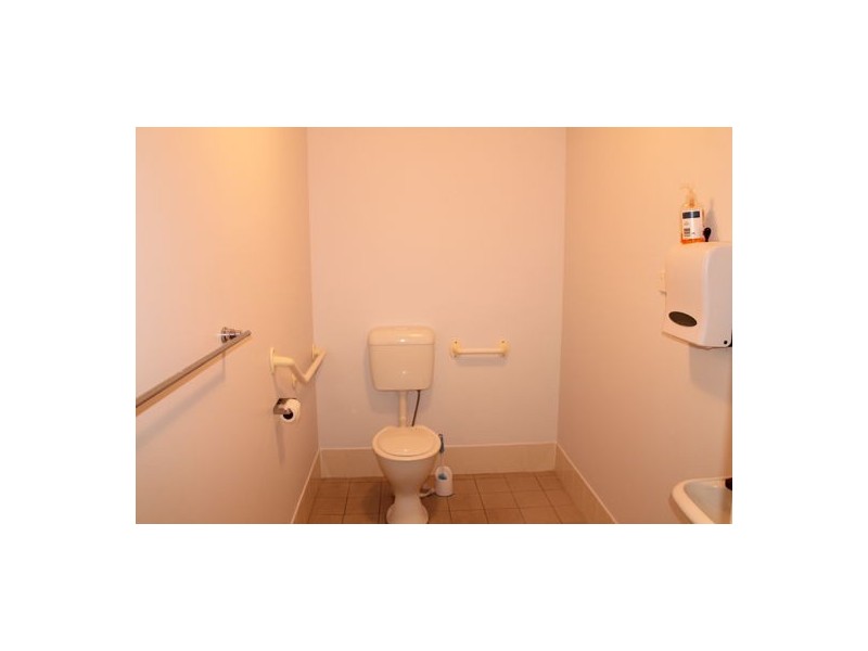 Unit 4 24 Shearwater Drive, Taylors Beach NSW 2316