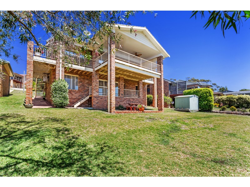 25 Canomii Close, Nelson Bay NSW 2315