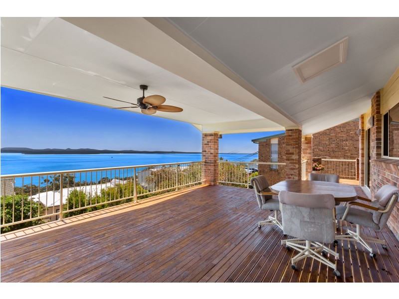 25 Canomii Close, Nelson Bay NSW 2315